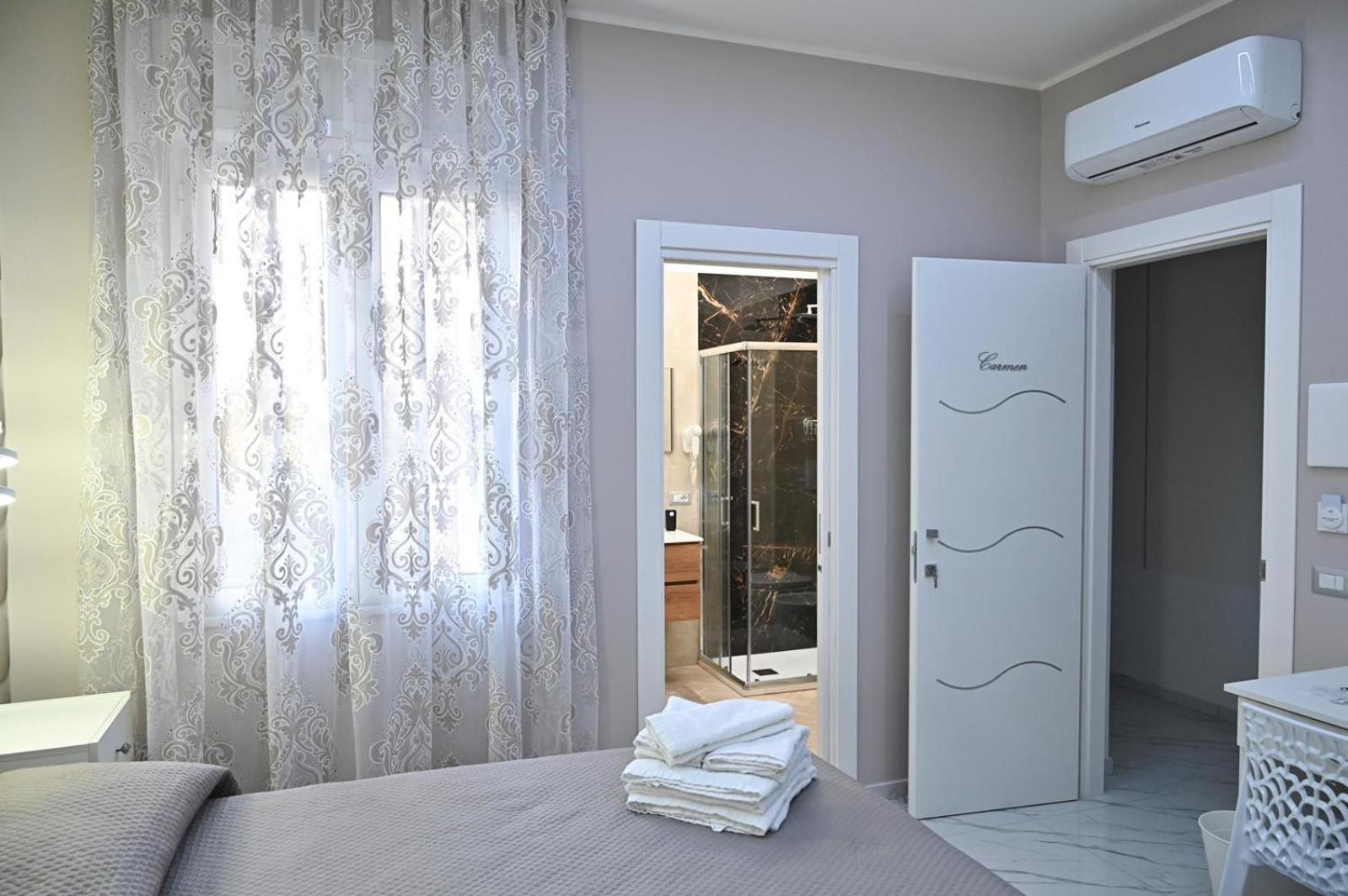 לינה וארוחת בוקר נאפולי Bebsantaniellohouse1 מראה חיצוני תמונה