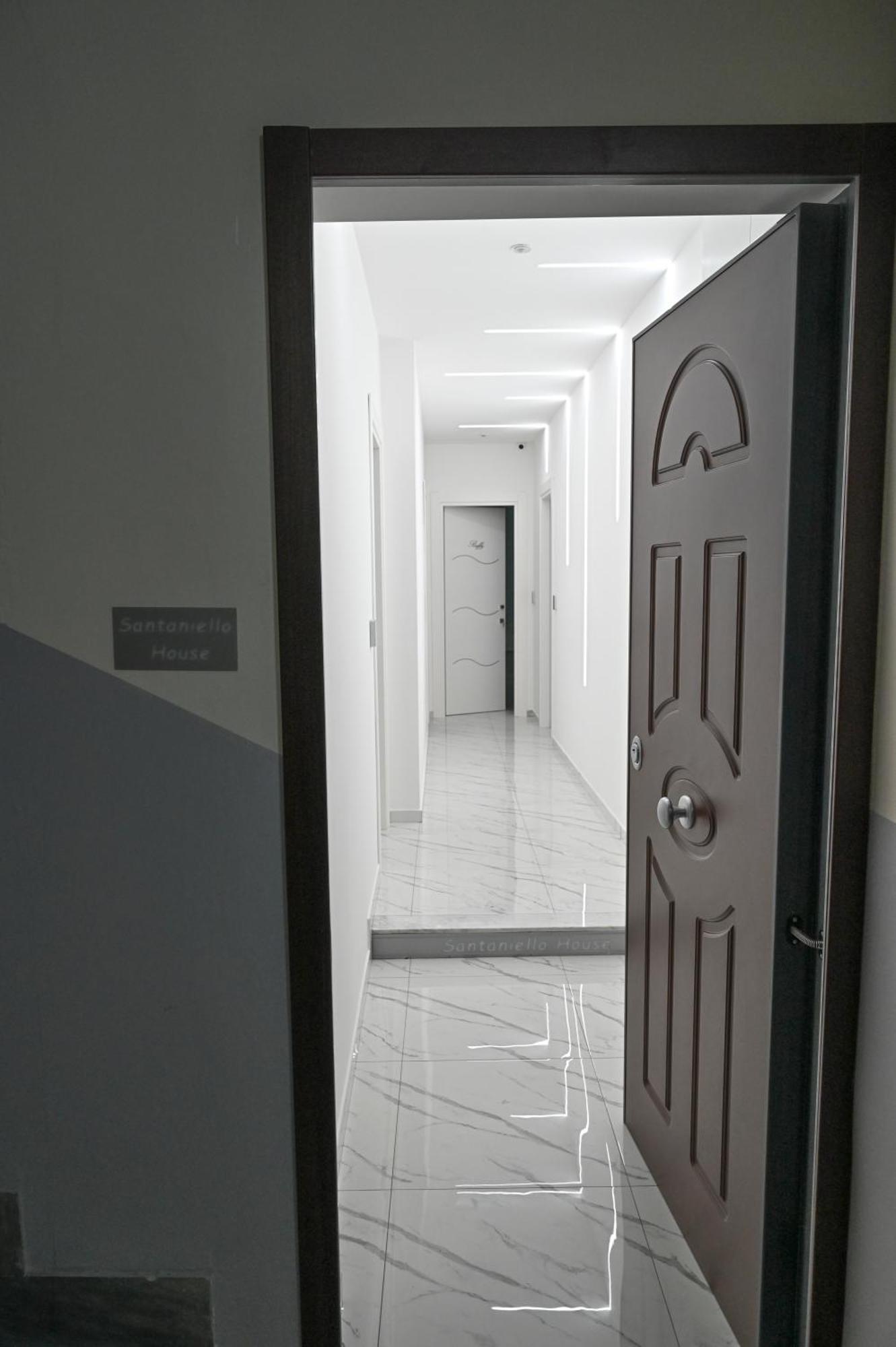 לינה וארוחת בוקר נאפולי Bebsantaniellohouse1 מראה חיצוני תמונה