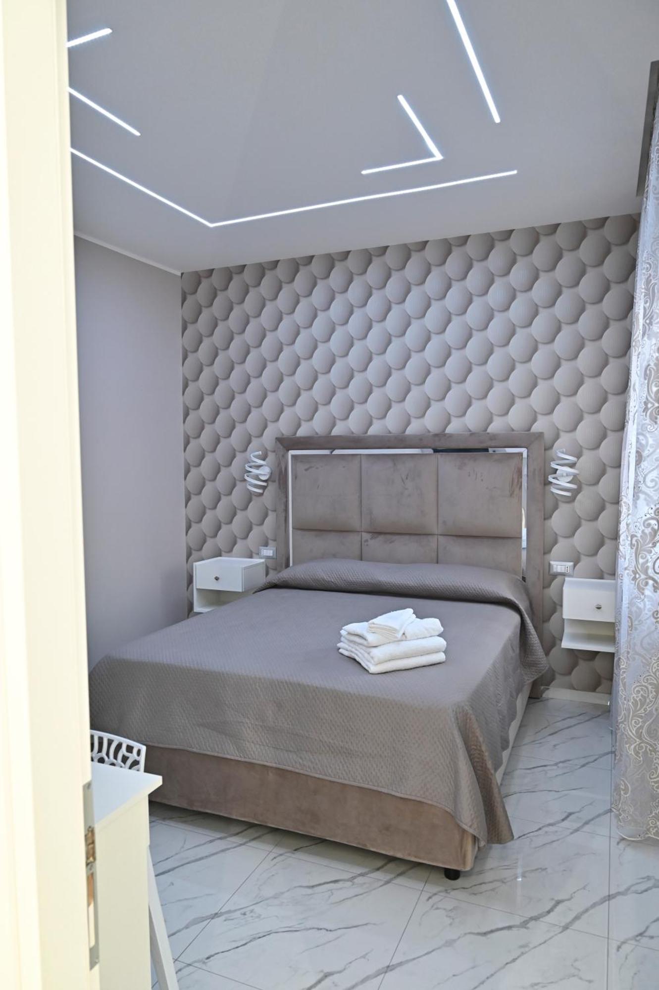 לינה וארוחת בוקר נאפולי Bebsantaniellohouse1 מראה חיצוני תמונה