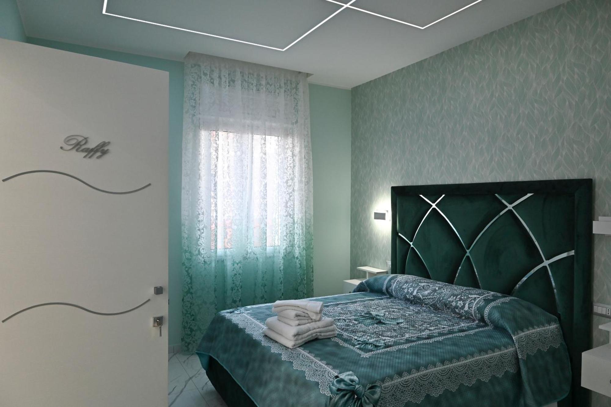 לינה וארוחת בוקר נאפולי Bebsantaniellohouse1 מראה חיצוני תמונה
