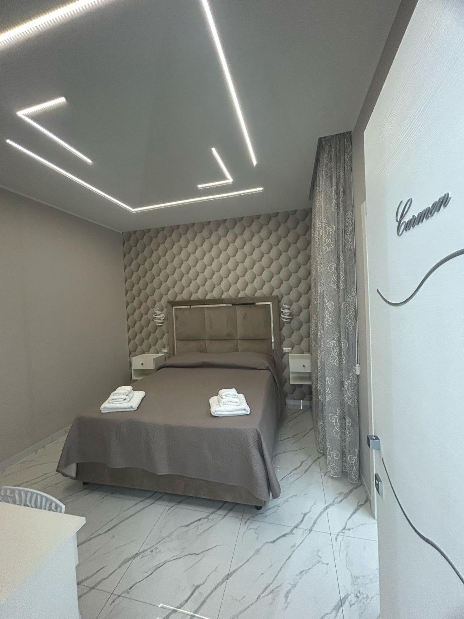 לינה וארוחת בוקר נאפולי Bebsantaniellohouse1 מראה חיצוני תמונה